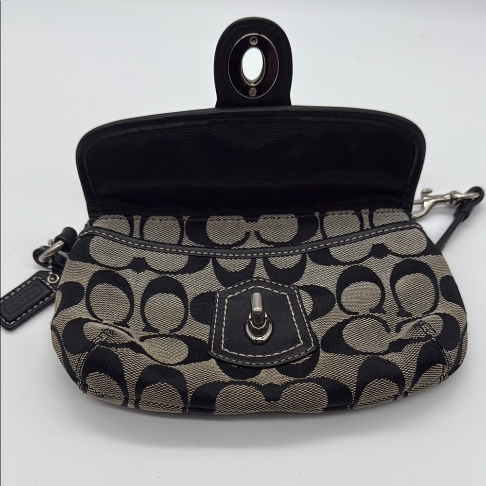Coach Black and Tan Signature Wristlet Clutch - Picture 4 of 6